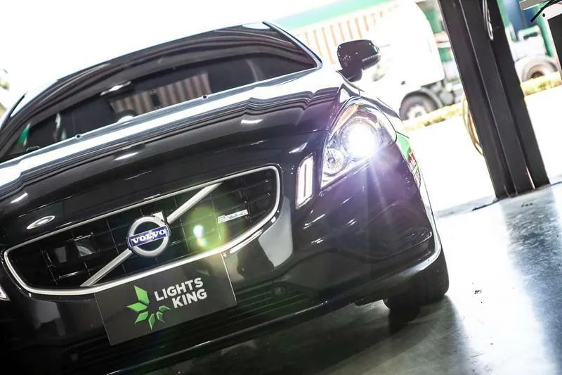 VOLVO S60 T4 頭燈翻新升級