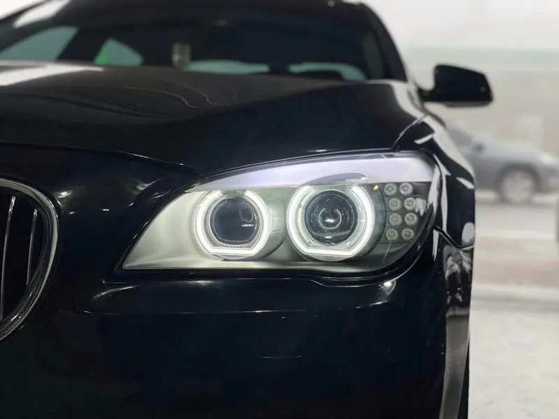 BMW 740Li F02 車燈翻新升級