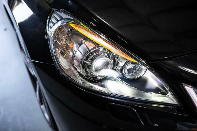VOLVO S60 T4 頭燈翻新升級